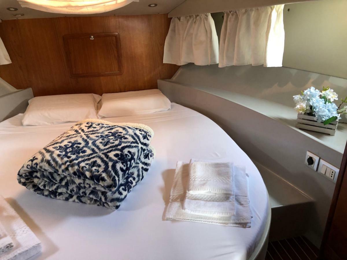 Yacht Suite Marina Di Grosseto Exterior photo